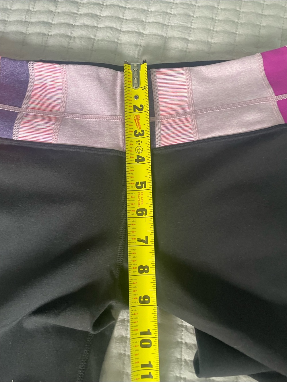 lululemon Groove Pant Reversible Foldover Flare Black Plaid Waistband Sz 6 - Picture 7 of 10